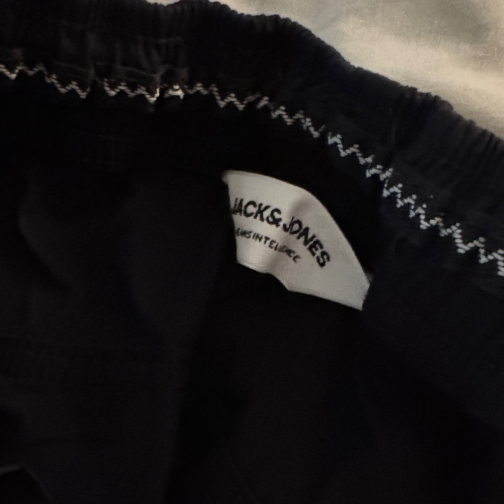Jack & Jones Dark Cargo Pants - Picture 3 of 3